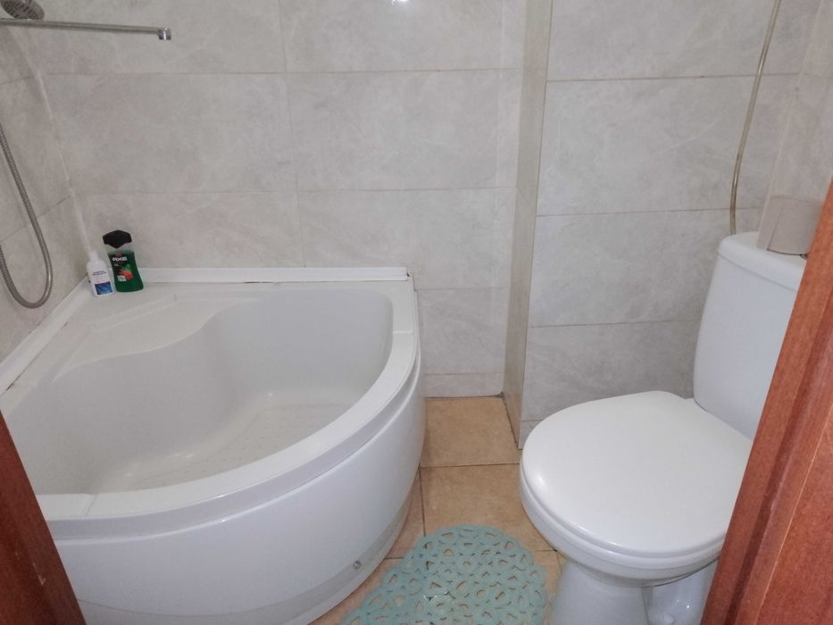 Квартира біля метро Площа Конституціі. ТЦ Нікольський