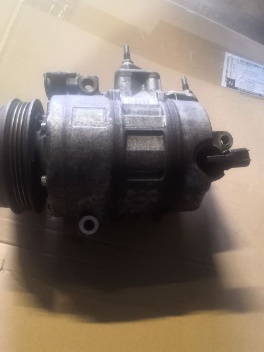 Компресор кондиціонера Ford fusion DG9H-19D629CD