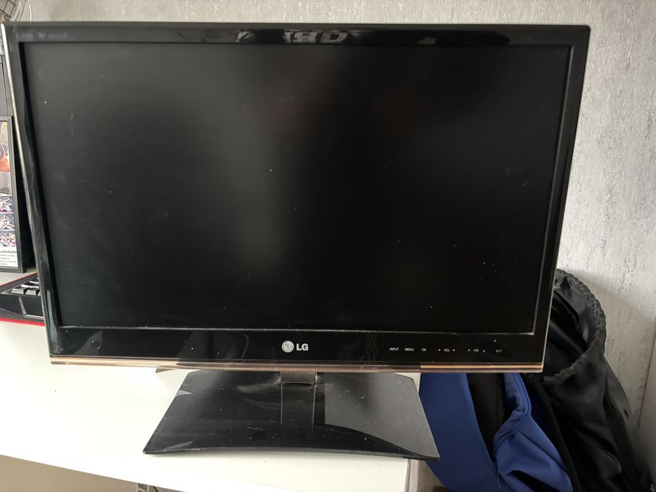 Monitor LG  M2250D