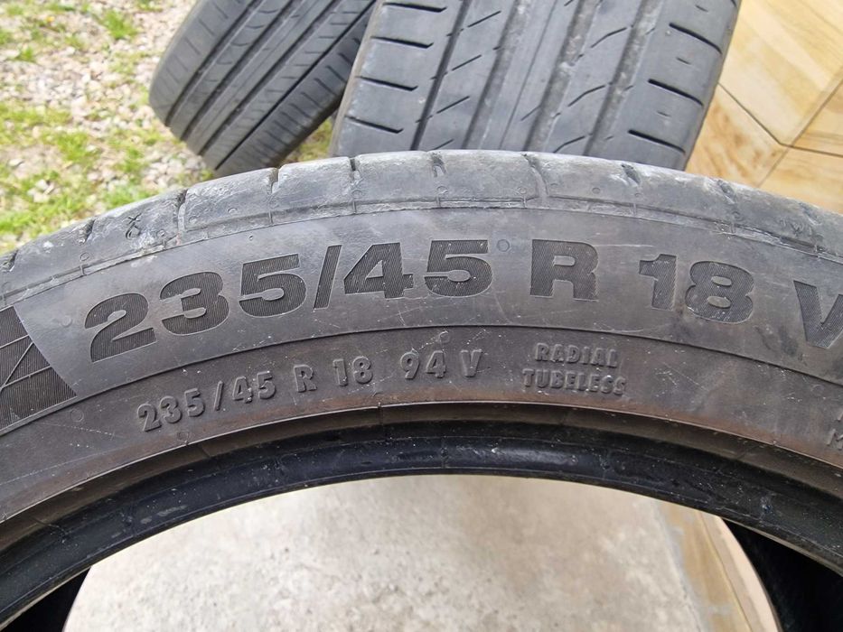 4 opony letnie Continental 235/45/R18, 2021 rok