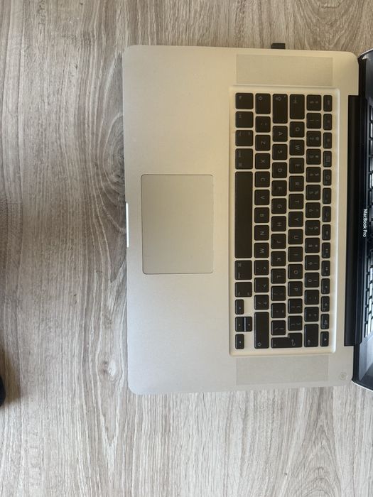 mcbook pro uzywany