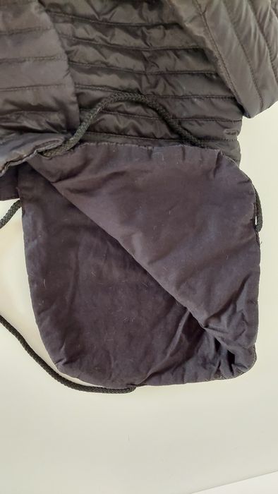 Pikowana czarna kurtka dla psa, 55 cm