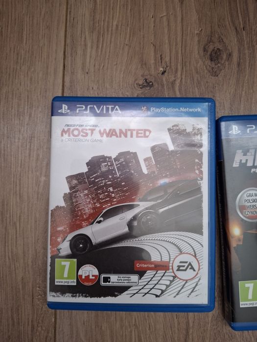 Konsolka Ps Vita +3 gry