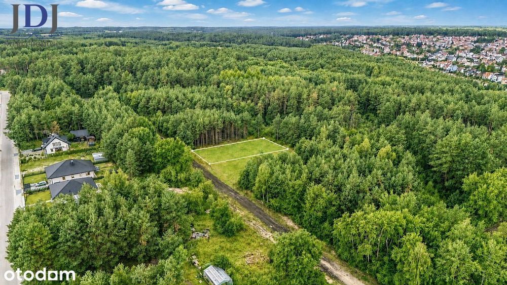 Działka budowlana 998 m². Warunki Zabudowy - Więcej