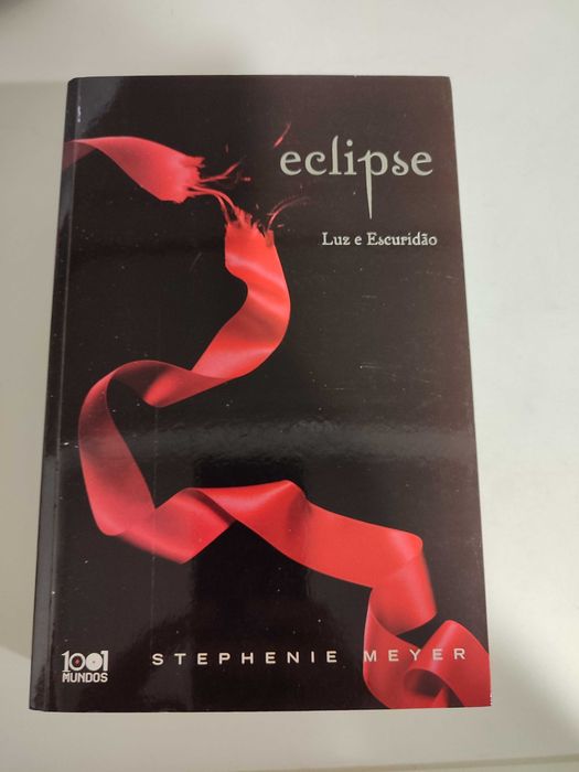 "Eclipse" by Stephenie Meyer