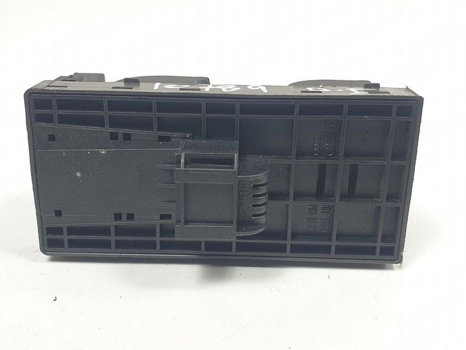 COMANDO ELEVADOR DE VIDRO FRONTAL ESQUERDO AUDI Q7 2007 -4F0959851C