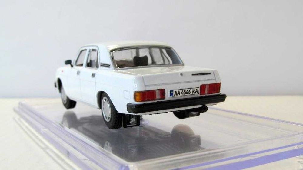 Модели Maserati, Mazda CX-5 1:43. Hyundai Premium X. Конверсия Волга