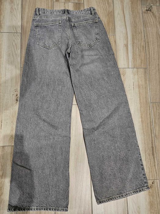 Джинси Bershka розмір 32