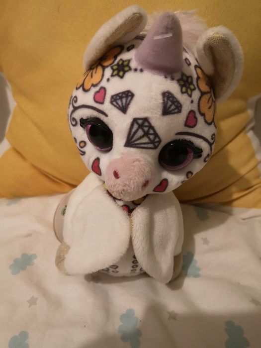 Peluches novos para venda com 25 cm de altura