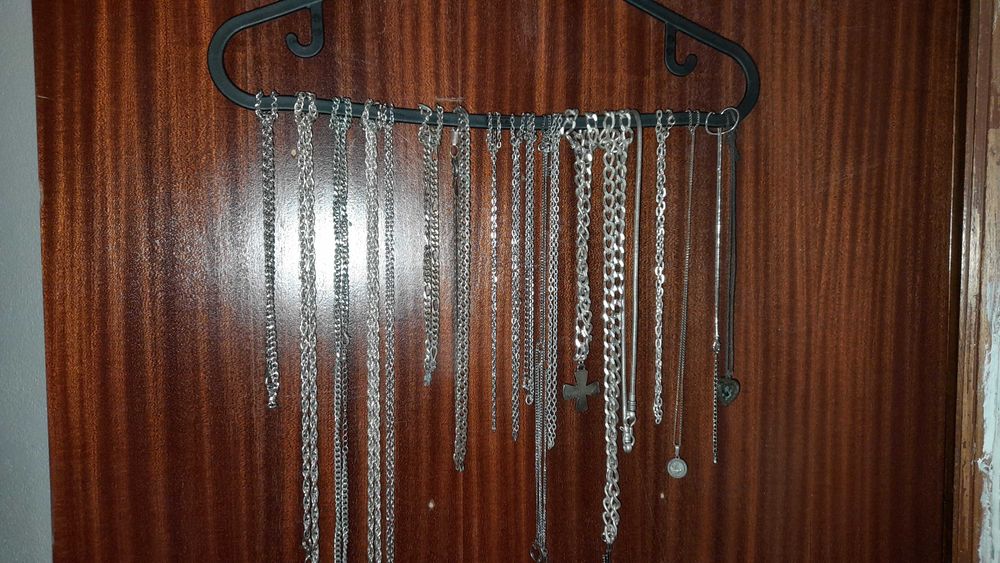 Anéis e fios em aço