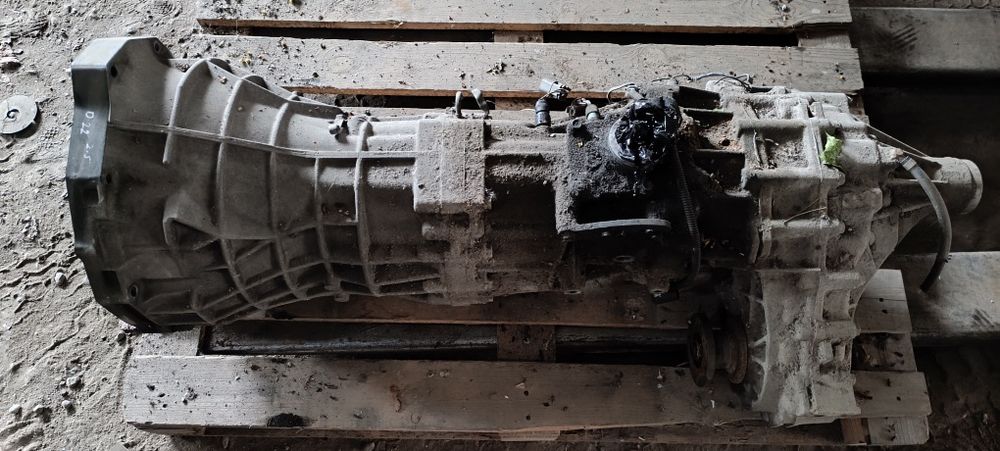 Skrzynia biegów reduktor Navara d22