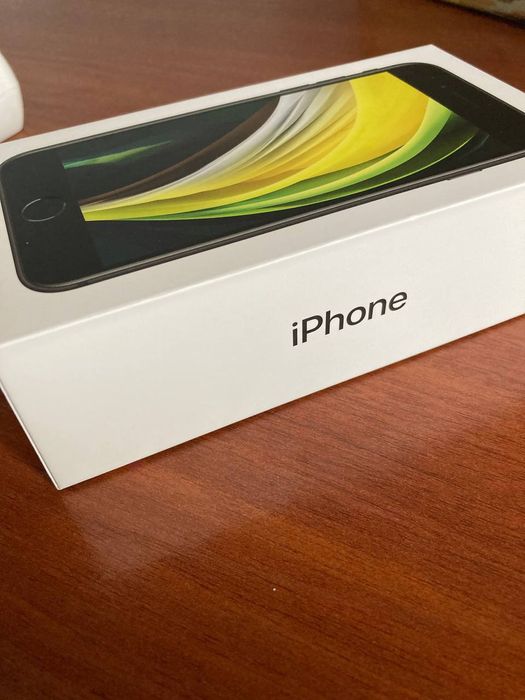 iPhone SE ( black)
