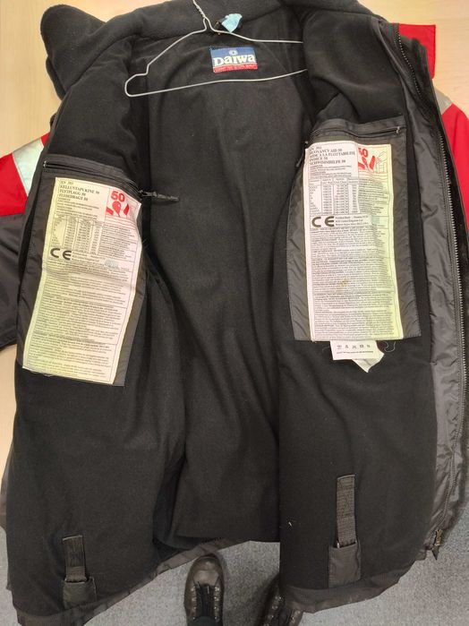 Kombinezon dwuczęściowy wypornościowy Daiwa