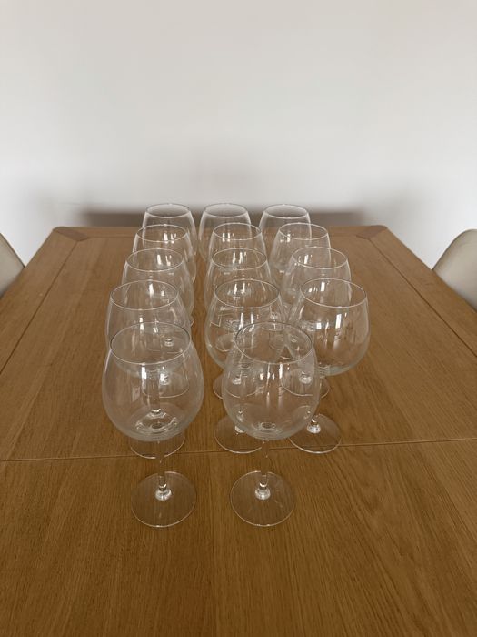 Conjunto de 14 copos de vinho ikea
