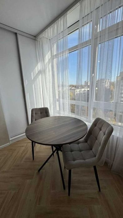 Продаж 1 к квартири