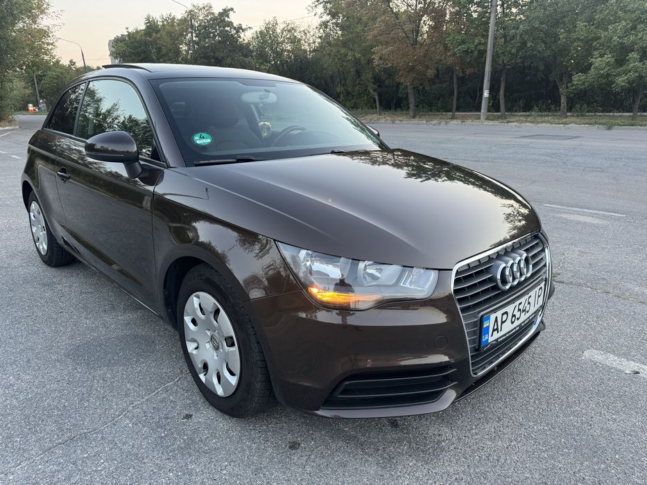 Audi A1 2012 1.6 TDI Avtomat ! New!