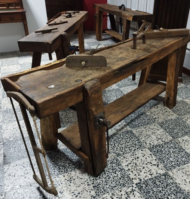 Bancada de Marceneiro maciço original