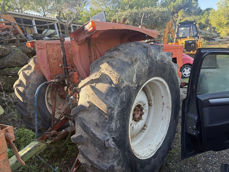 Trator agricola renault com 80 cv