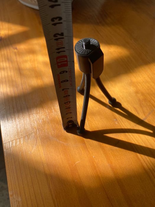 tripé para telemóvel ou maquina fotográfica pequena