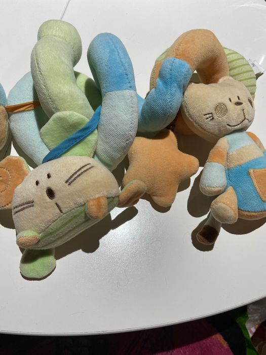 Brinquedo para ovo ou carrinho de bebe