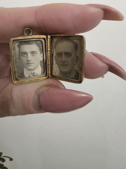 Антикварний Вінтажний Локет Кулон з Фото Золото Дублє Гравіювання Англ