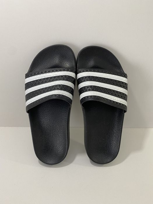 Chinelos adidas NOVOS