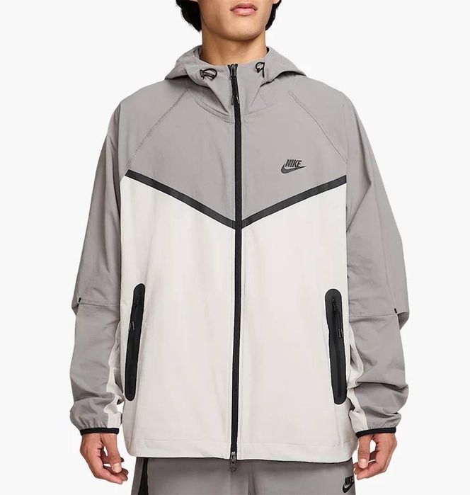 Вітровка Nike Tech Fleece Woven
