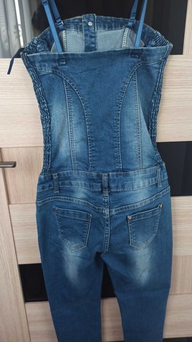 Джинсовий комбінезон