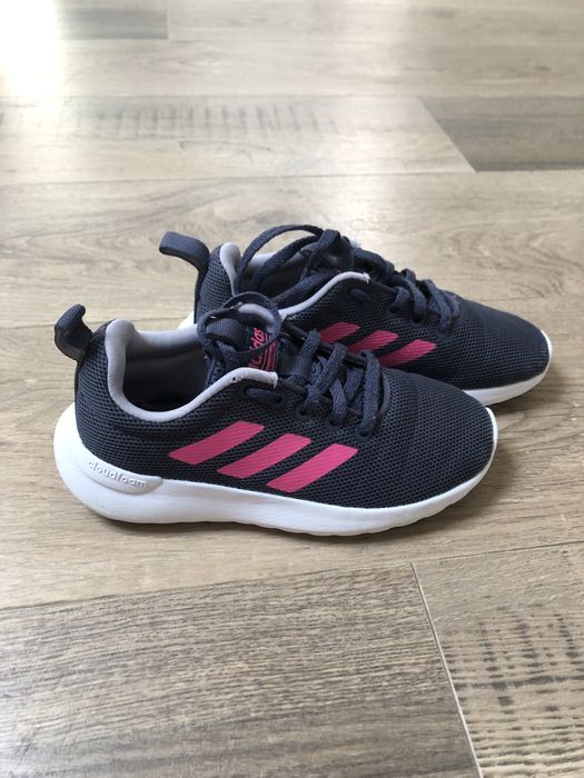 Кросівки adidas 30 розмір 18 см устілка