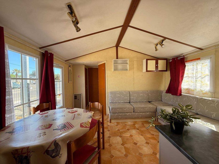 IRM Super Titania Luxe 2003 | Casa móvel com 2 quartos 32m²