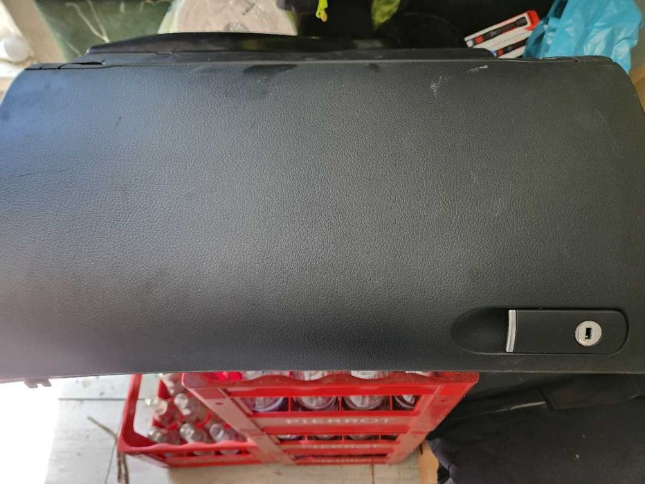 Schowek A4 Audi B6/B7