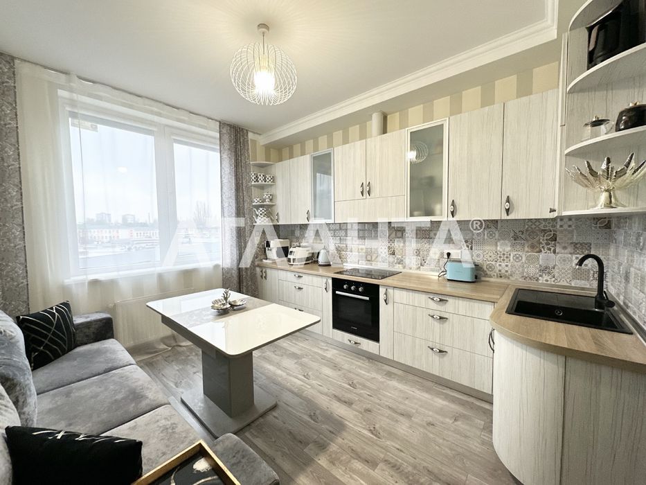 2-rooms apartment apartment by the address st. Sportivnaya (area 78,4 m²) - Atlanta.ua - photo 2