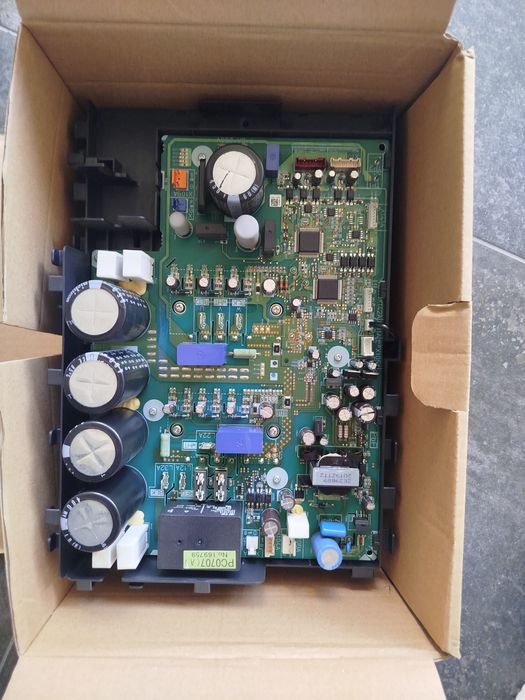 Placa bomba calor daikin