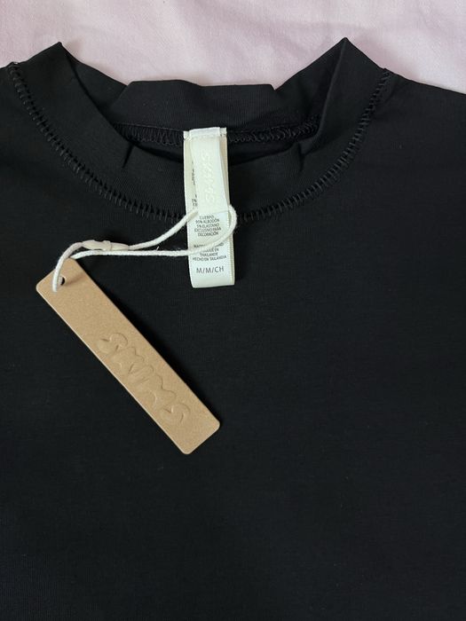 футболка skims cotton jersey