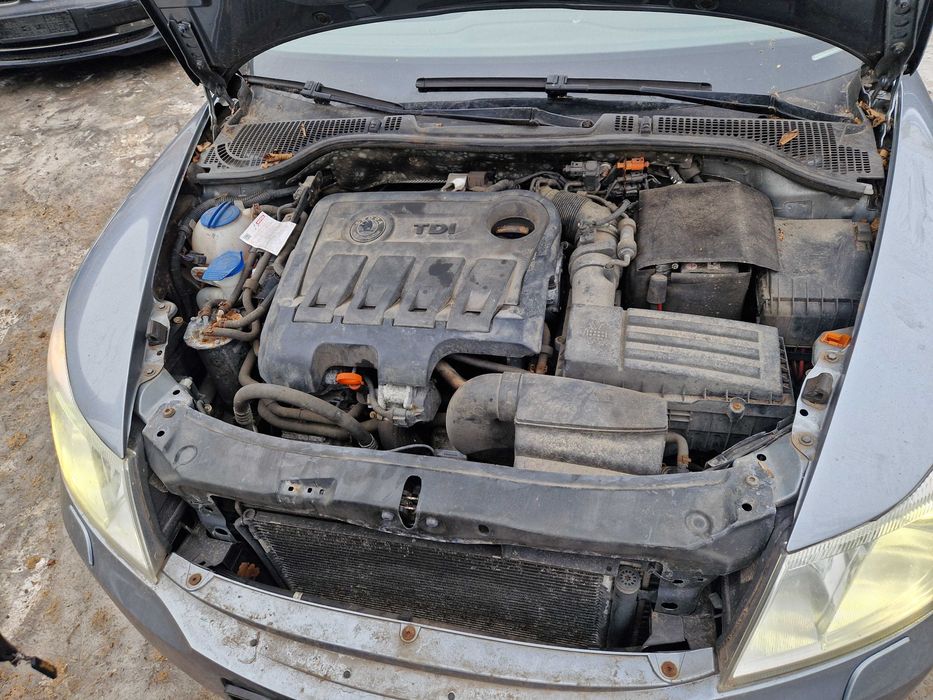 skoda OCTAVIA II lift 2.0 tdi 140KM silnik CFHC