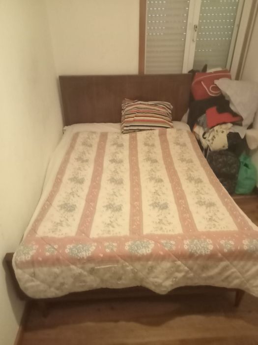 Cama de casal com colchao 190×130