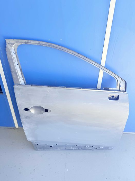 Porta frente direita Renault Captur II