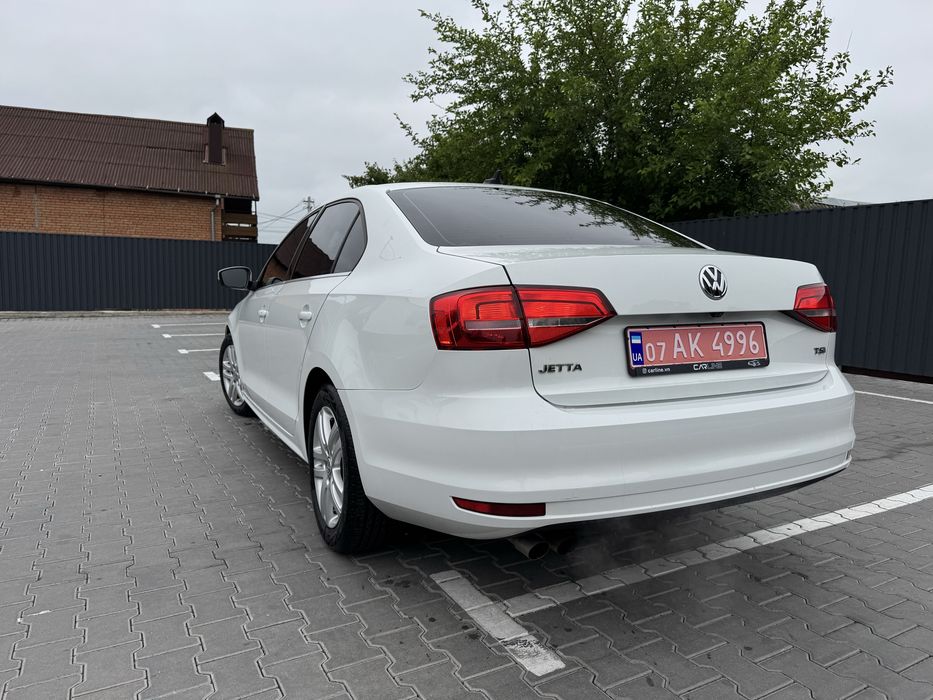 Volkswagen jetta 2015 года