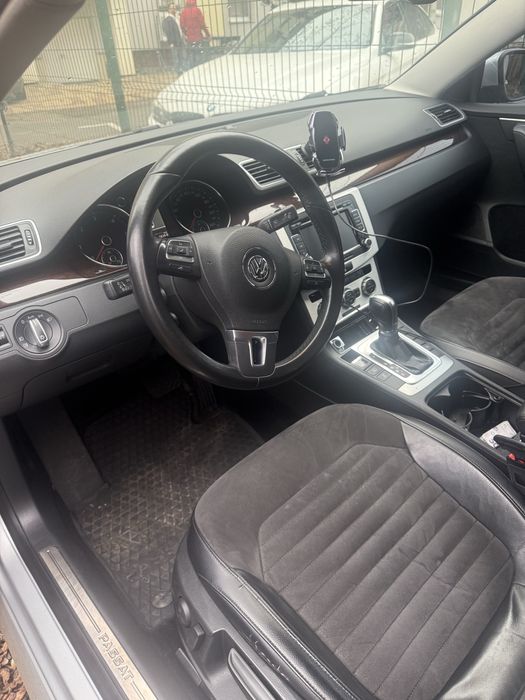 Volkswagen Passat B7 европеец, дизель 2.0
