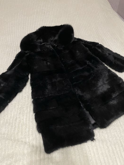 Продам натуральну шубу з кролика б/у
