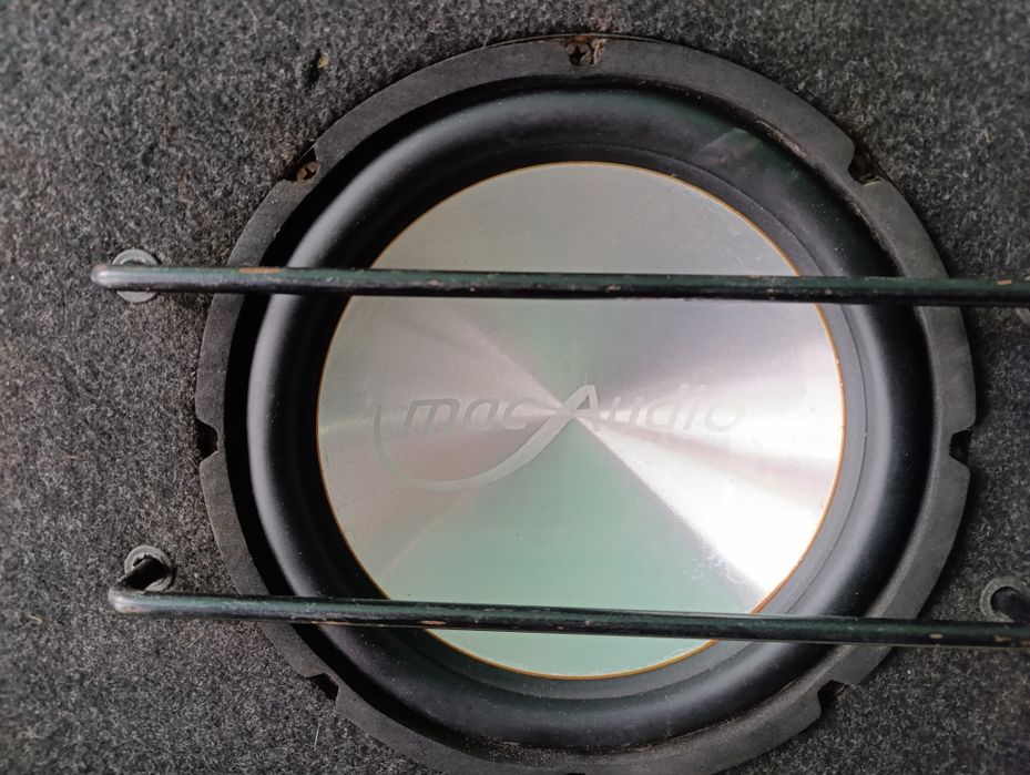 Продам Сабвуфер !!