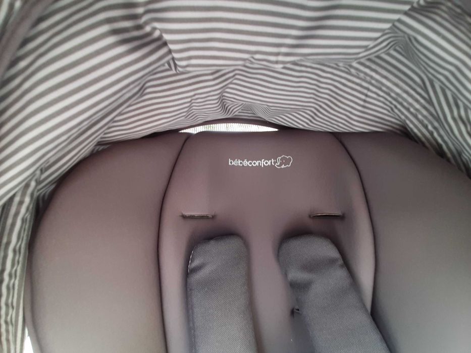 Carrinho bebe confort elea com ovo incluído