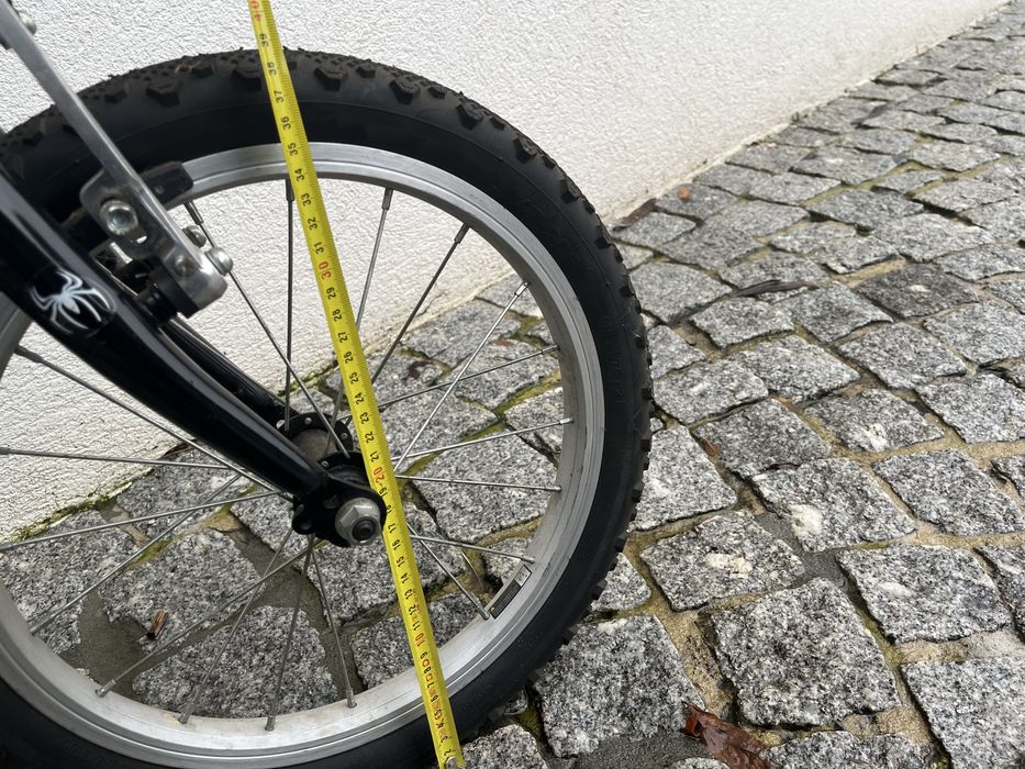 Bicicleta spider man de crianca (ate 9 anos)