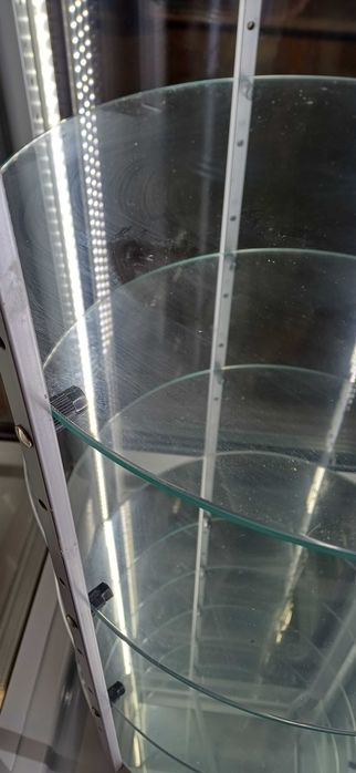 Witryna chłodnicza cukiernicza