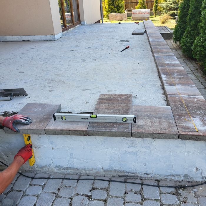 Usługi brukarskie układanie kostki brukowej