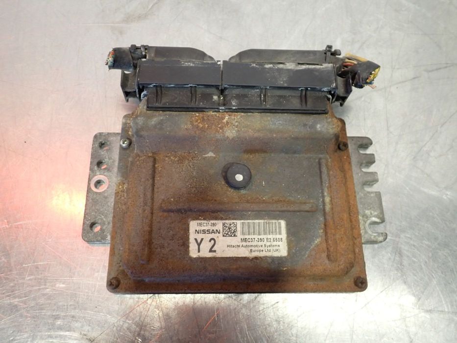 KOMPUTER SILNIKA NISSAN MICRA K12 C+C  MEC37-390 E2 6508