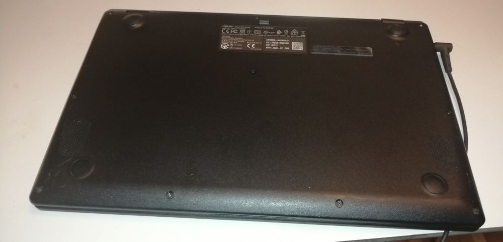 Portatil Asus notebook pc