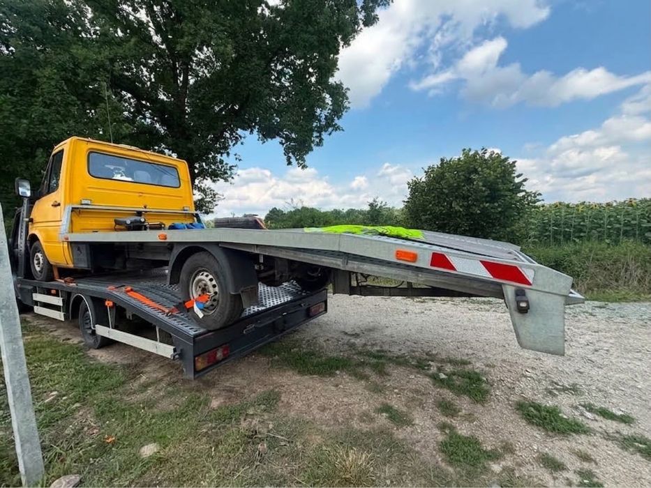 Najazd zabudowa auto lawet vw lt sprinter bardzo mocny ocynk !