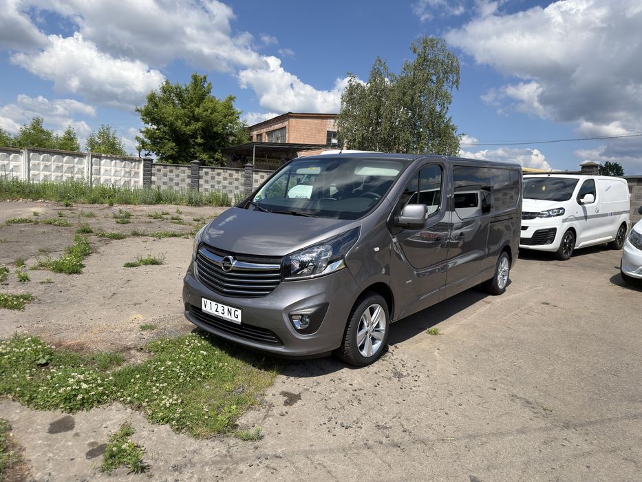 Свіжопригнаний Груз-Пас Opel Vivaro Long 2018