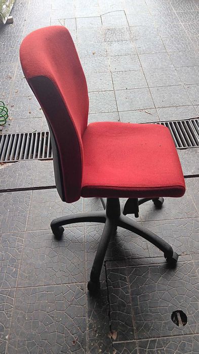 Mobiliário de escritório - Cadeiras - Sofás - Cadeira Com rodas